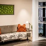 Luxury 2-Bed, 2.5 Bath Apartment Close To Borough Market